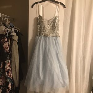 prom/homecoming dress